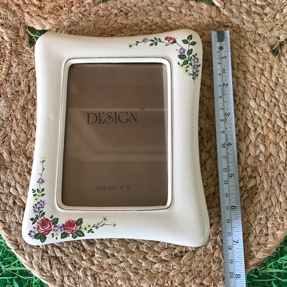 Vintage Design floral ceramic trinket box and picture frame set, EUC - Picture 12 of 14